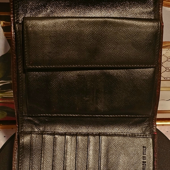PRADA TRIFOLD SAFFIANO LEATHER  WALLET - Picture 3 of 16